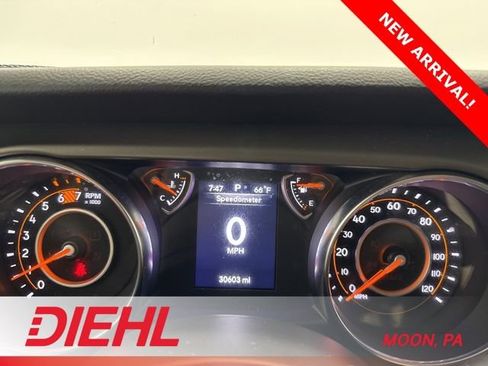 Used 2021 Jeep Wrangler Unlimited Sport image 25