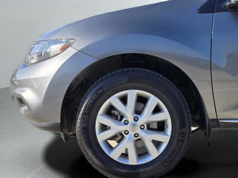 Used 2014 Nissan Murano SV FWD image 30