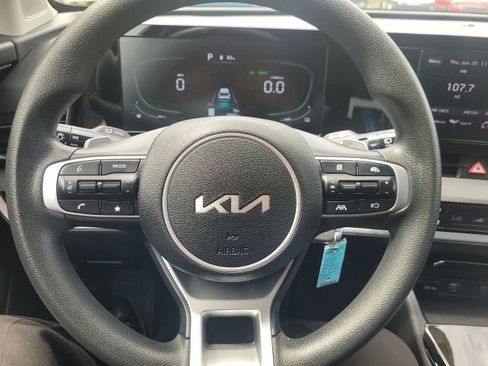 Certified 2023 Kia Sportage LX AWD/4WD image 18