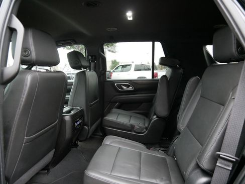 Used 2021 Chevrolet Tahoe LT image 9
