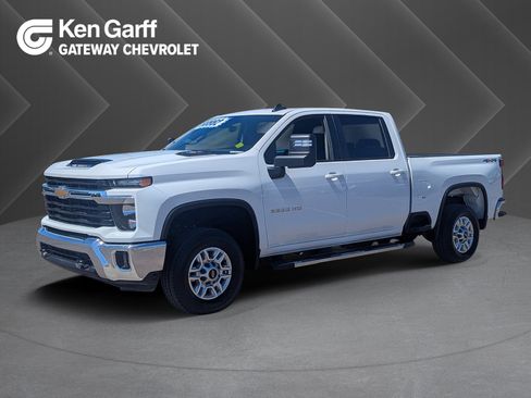 Certified 2025 Chevrolet Silverado 2500 LT w/ Convenience Package image 1
