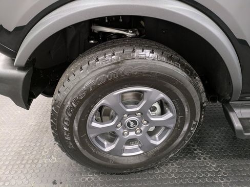 Used 2025 Ford Bronco Big Bend image 7