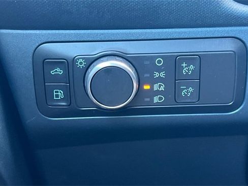 Used 2022 Ford Maverick Lariat image 30