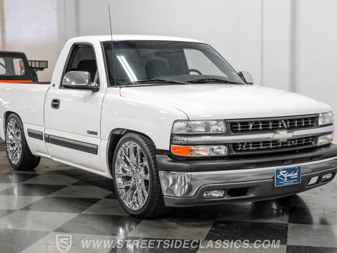 Used 2000 Chevrolet Silverado 1500 LS image 15
