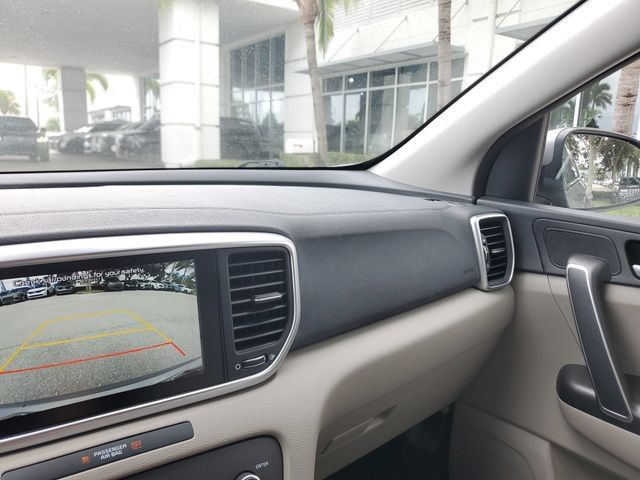 Used 2020 Kia Sportage LX FWD image 30