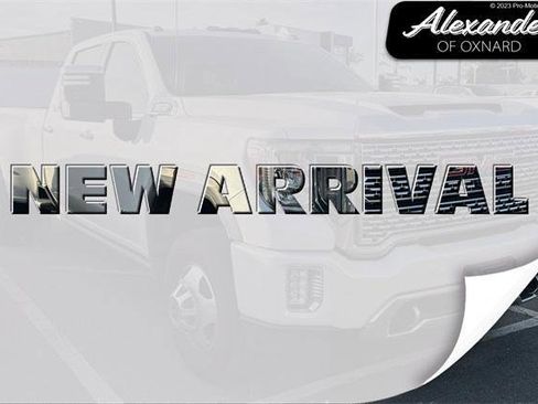 Used 2023 GMC Sierra 3500 Denali w/ Denali Ultimate Package image 1