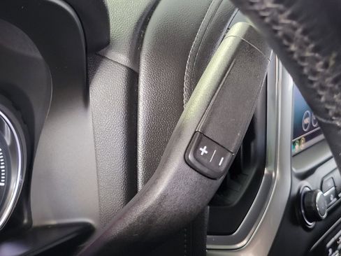 Used 2020 Chevrolet Silverado 1500 LT w/ All-Star Edition image 23