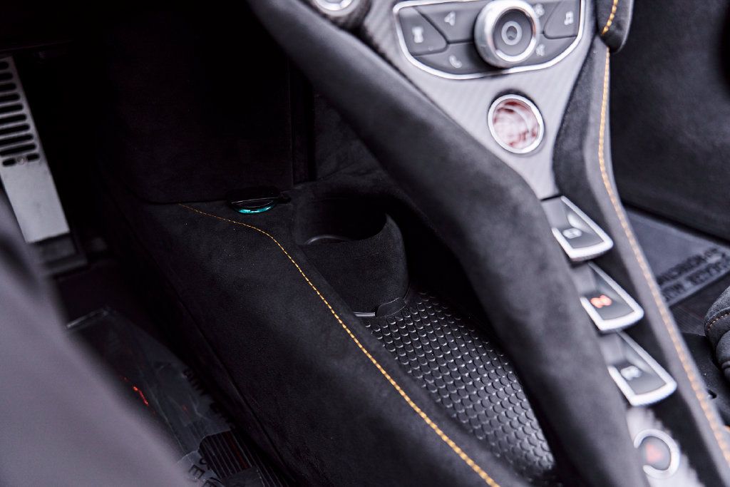 Used 2022 McLaren 765LT RWD image 93