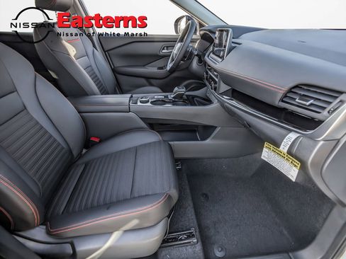 New 2026 Nissan Rogue SV image 24