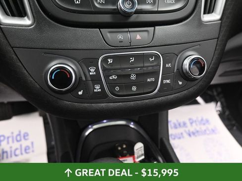 Used 2024 Chevrolet Malibu LT image 40