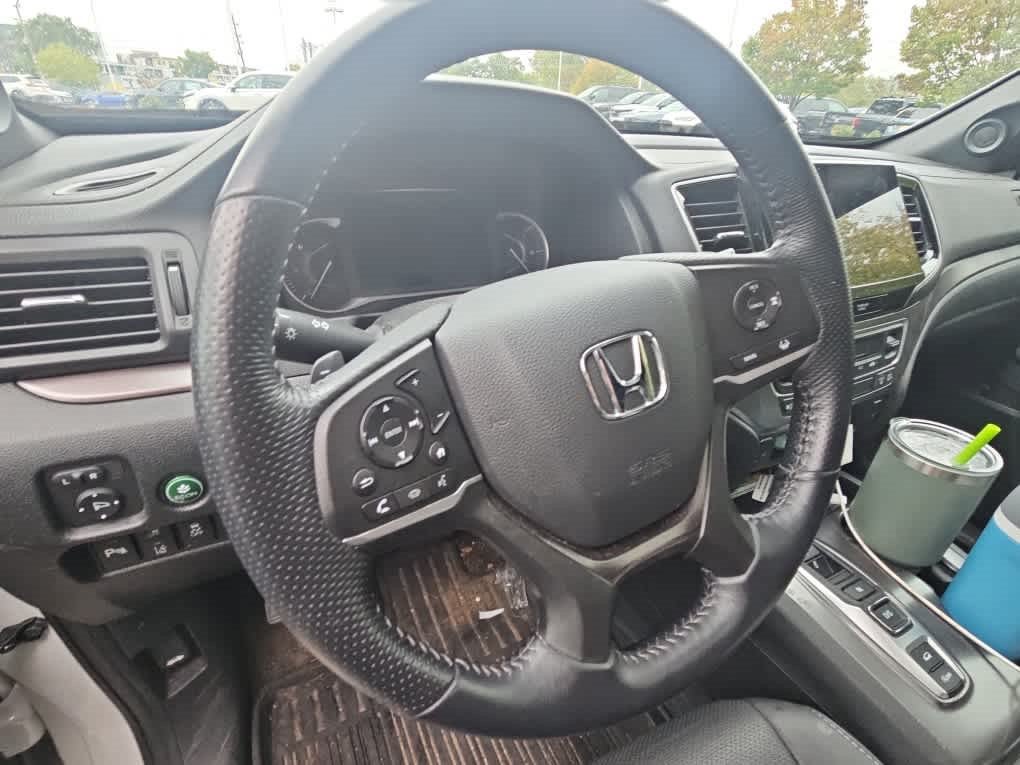 Used 2023 Honda Passport EX-L image 7