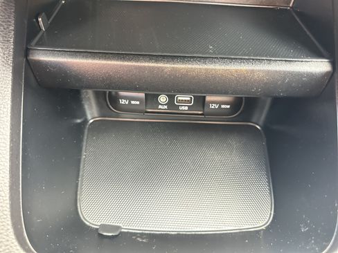 Used 2019 Kia Forte LXS FWD image 16