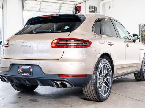 Used 2016 Porsche Macan S image 7