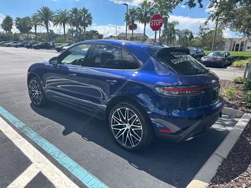 Certified 2026 Porsche Macan AWD/4WD image 3