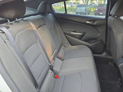 Used 2019 Chevrolet Cruze LT w/ RS Package FWD image 27