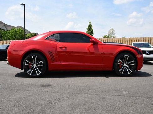 Used 2010 Chevrolet Camaro LT w/ RS Package RWD image 8