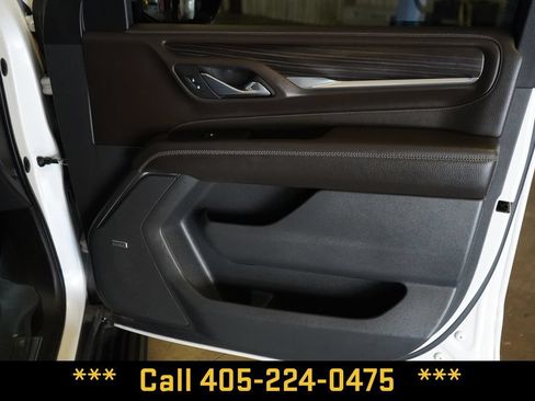 Used 2021 GMC Yukon Denali w/ Denali Ultimate Package AWD/4WD image 20
