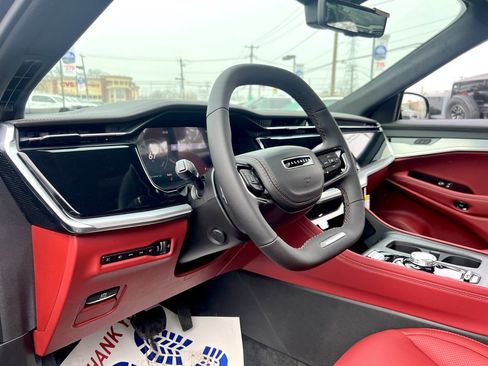 New 2024 Jeep Wagoneer Launch Edition image 12