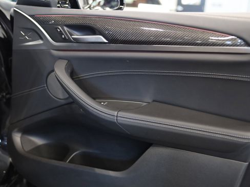 Used 2022 BMW X4 M image 41