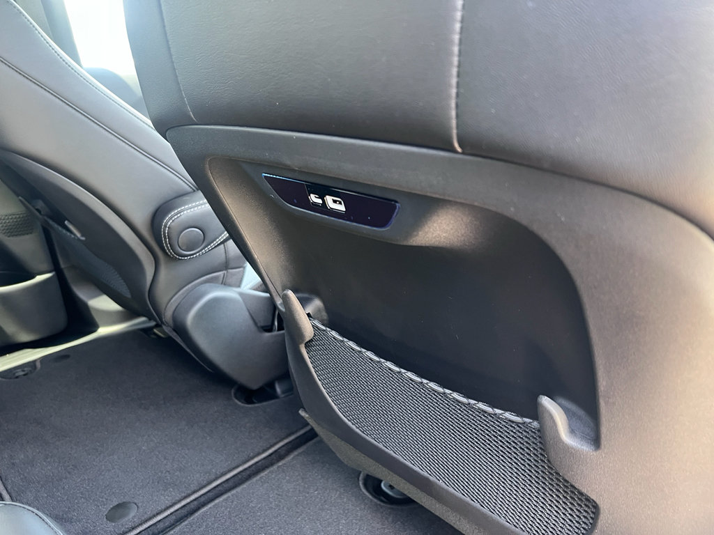 New 2027 Chrysler Pacifica Select w/ Family Tech Group FWD image 13
