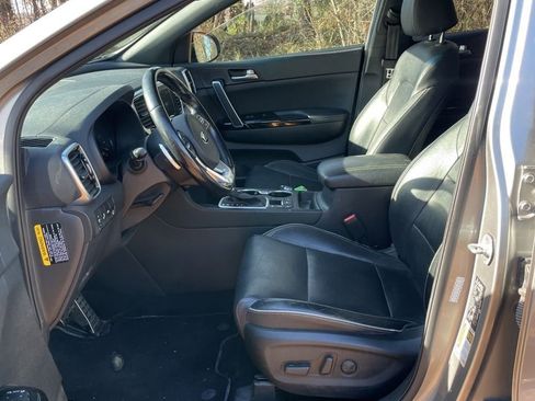 Used 2020 Kia Sportage SX image 7