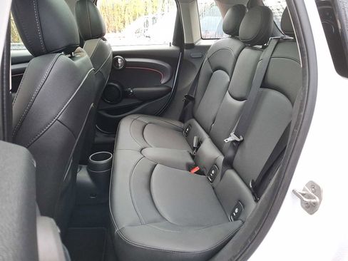 Certified 2024 MINI Cooper S image 8