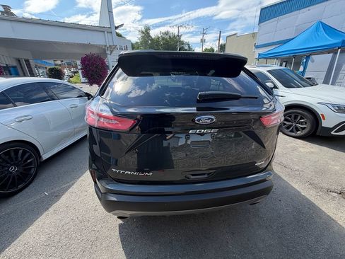 Used 2023 Ford Edge Titanium w/ Equipment Group 301A AWD/4WD image 4