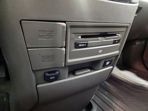 Used 2016 Honda Odyssey Touring Elite image 7