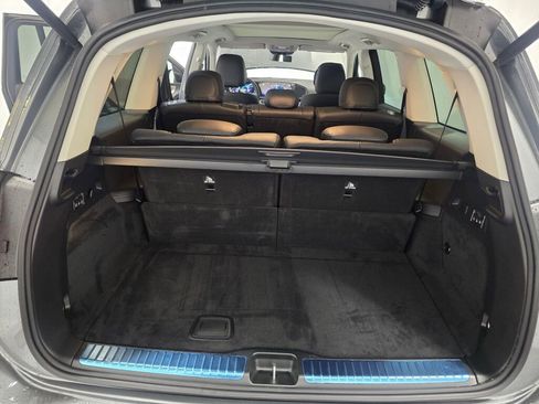 New 2026 Mercedes-Benz GLS 450 4MATIC image 11
