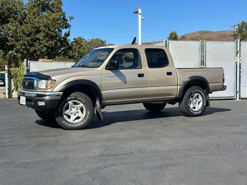 Used 2002 Toyota Tacoma PreRunner w/ SR5 Pkg w/ Chrome Pkg RWD image 1
