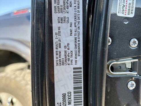 Used 2022 RAM 2500 Limited image 11