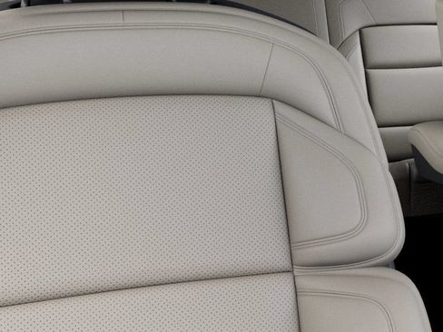 New 2027 Lincoln Navigator Premiere AWD/4WD image 17