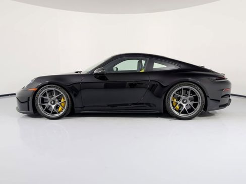 Certified 2026 Porsche 911 GT3 RWD image 2