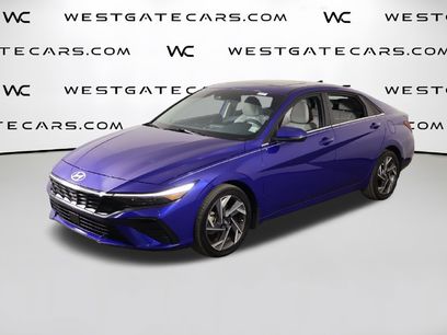 Used 2025 Hyundai Elantra Limited