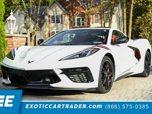 Used 2020 Chevrolet Corvette Stingray Premium Cpe w/ 3LT Preferred Equipment Group image 1