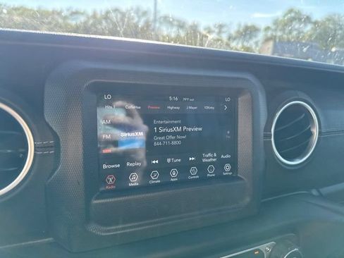 Used 2018 Jeep Wrangler Unlimited Sahara w/ Cold Weather Group AWD/4WD image 16