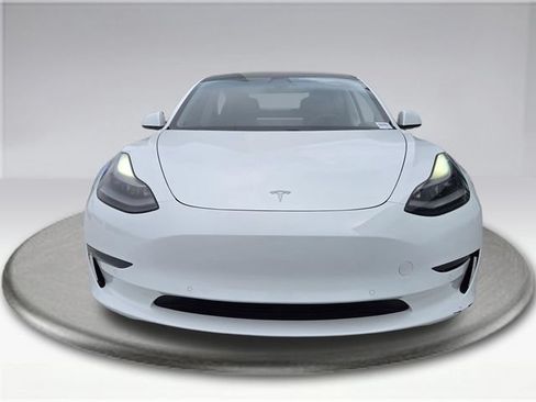 Used 2021 Tesla Model 3 Standard Range Plus RWD image 8