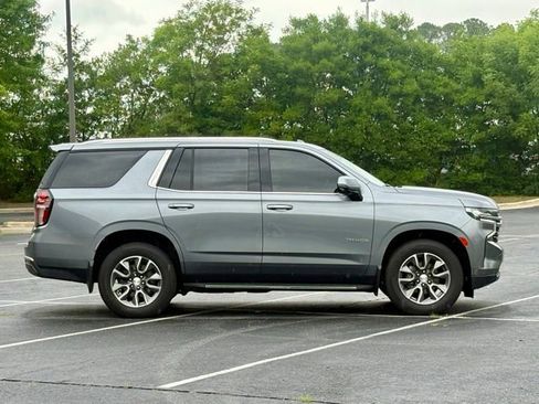 Used 2021 Chevrolet Tahoe LT w/ Luxury Package RWD image 9