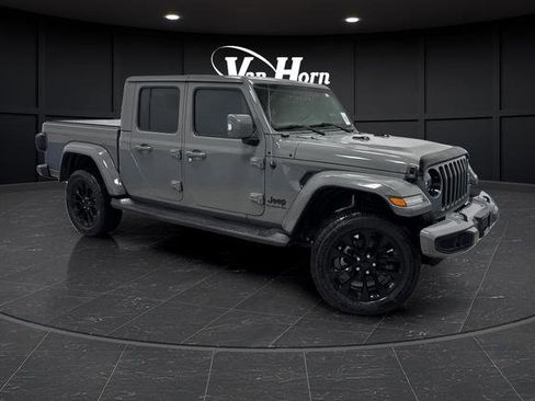 Used 2022 Jeep Gladiator Overland image 42