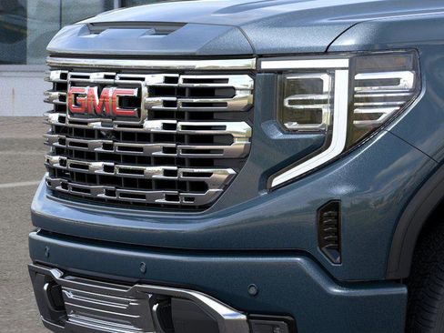 New 2026 GMC Sierra 1500 Denali AWD/4WD image 13