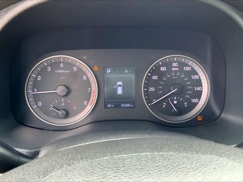 Used 2018 Hyundai Tucson Value w/ Cargo Package FWD image 23