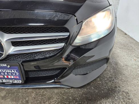 Used 2017 Mercedes-Benz C 300 4MATIC Sedan image 6