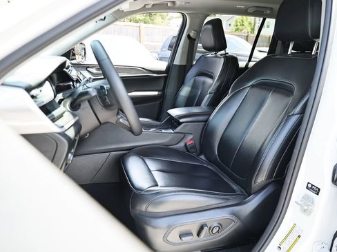 Used 2024 Jeep Grand Cherokee Limited 4xe AWD/4WD image 22
