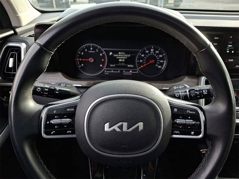 Used 2022 Kia Sorento X-Line EX image 21