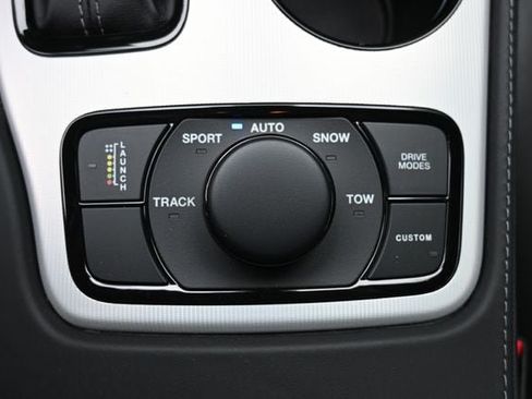 Used 2021 Jeep Grand Cherokee Trackhawk AWD/4WD image 32