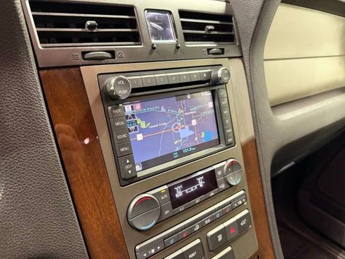 Used 2014 Lincoln Navigator 4WD image 20