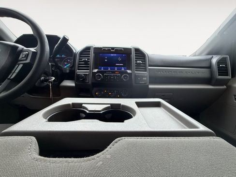 Used 2020 Ford F250 XL w/ STX Appearance Package AWD/4WD image 15