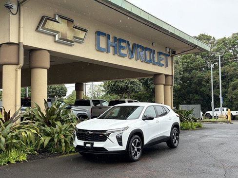 New 2026 Chevrolet Trax RS FWD image 1