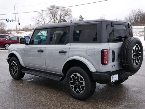 New 2026 Ford Bronco Outer Banks image 2