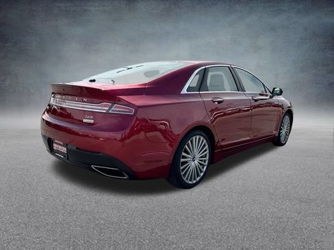 Used 2017 Lincoln MKZ Reserve FWD image 7
